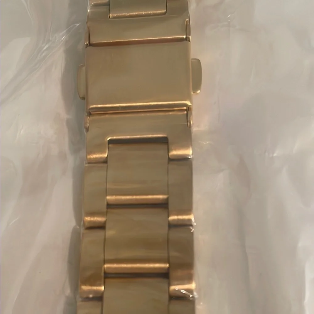 Gold Apple Watch Arm/Wristband